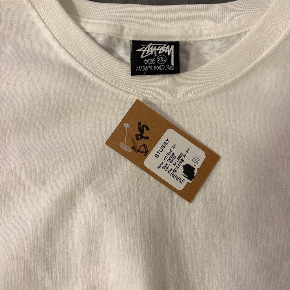 Stussy Cat Tee In White Brand New with Tags RARE - Picture 3 of 3